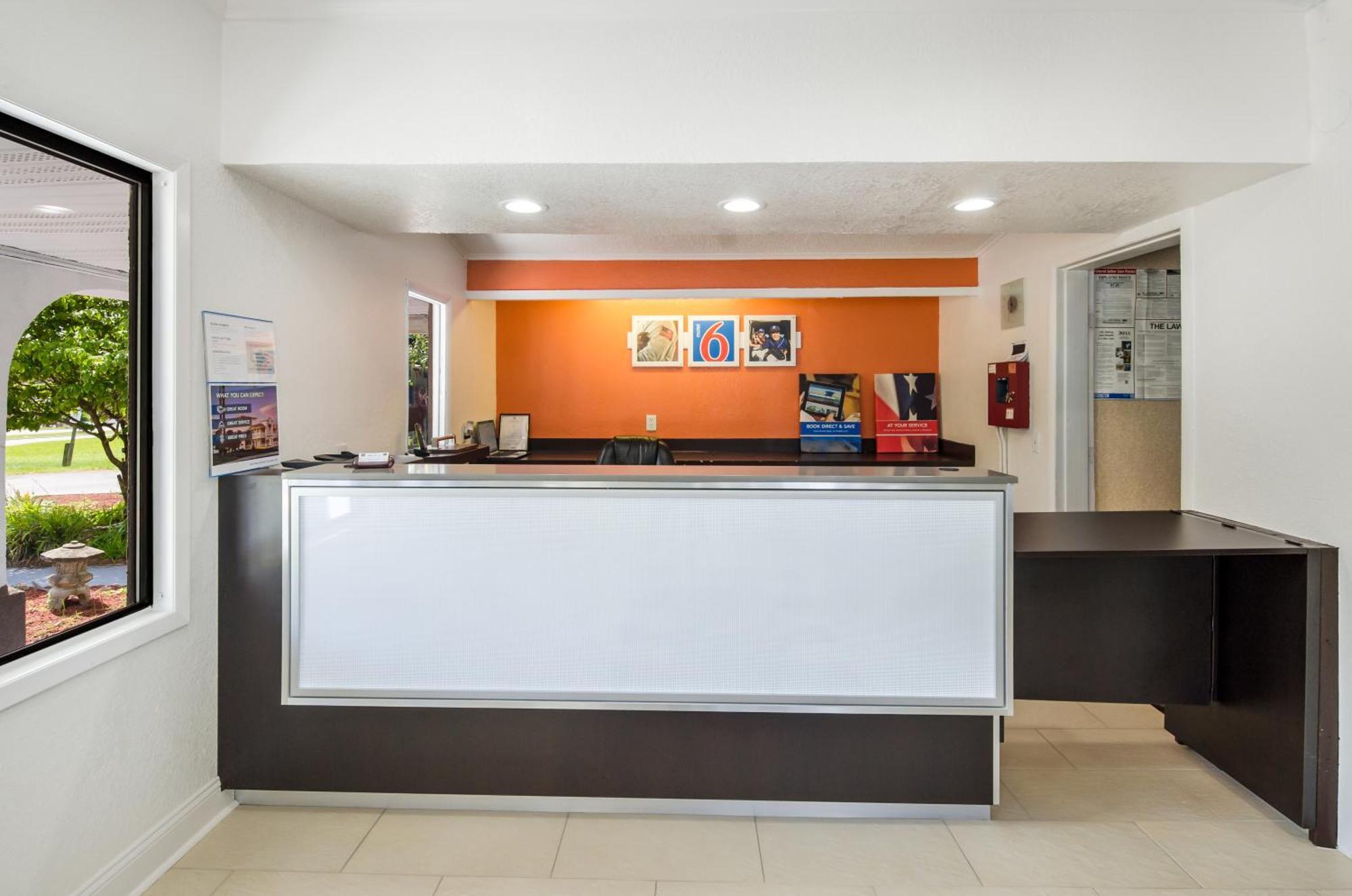 Motel 6-Salem, Va Eksteriør bilde